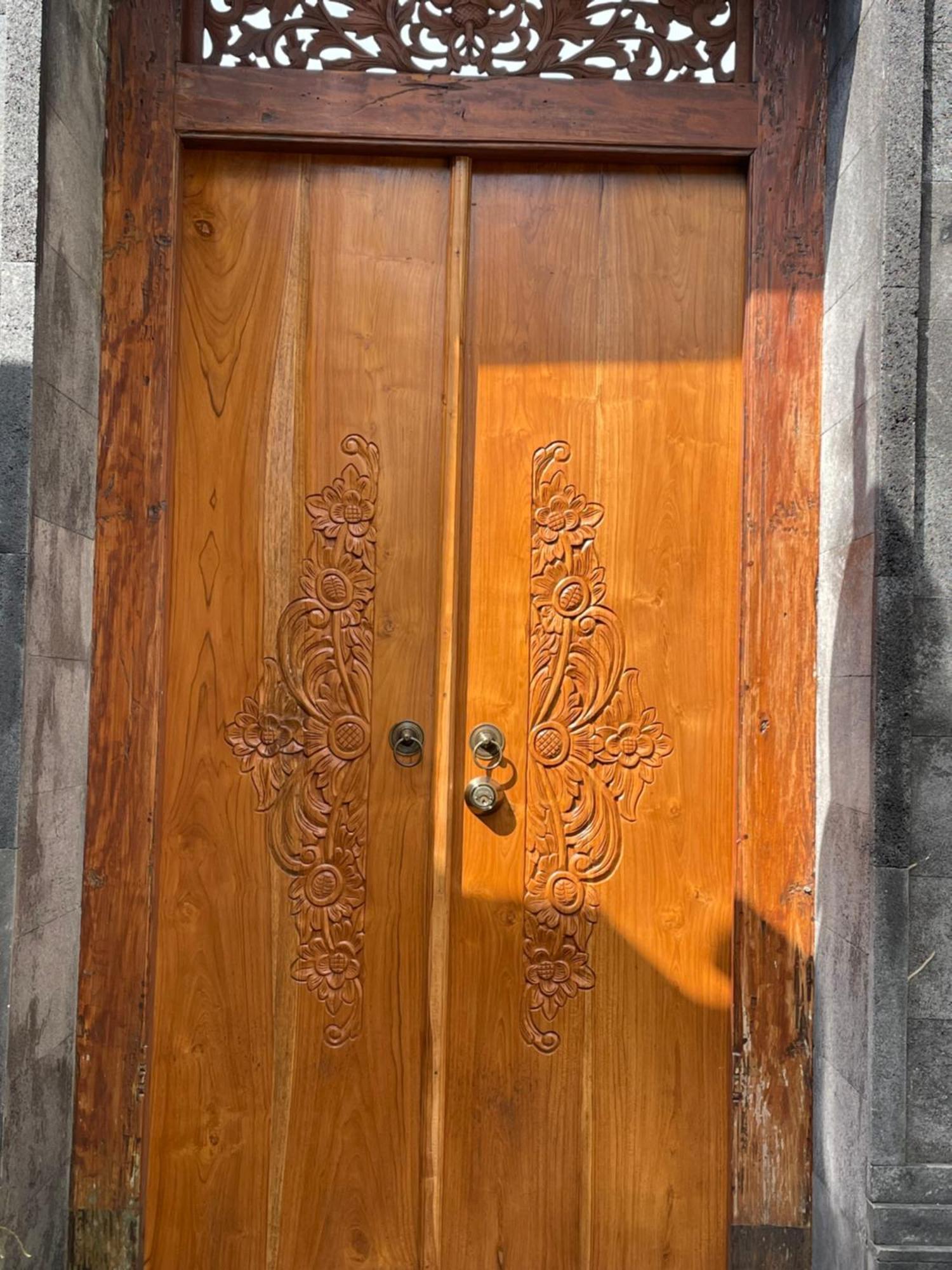 Villa Kelana 시데멘 외부 사진