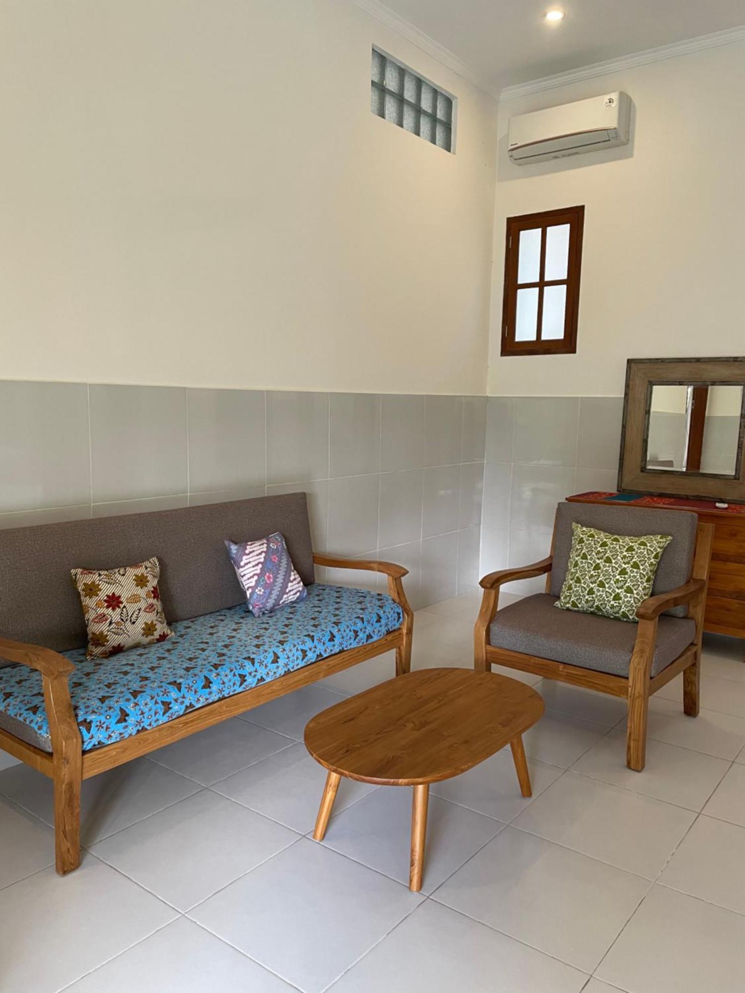 Villa Kelana 시데멘 외부 사진